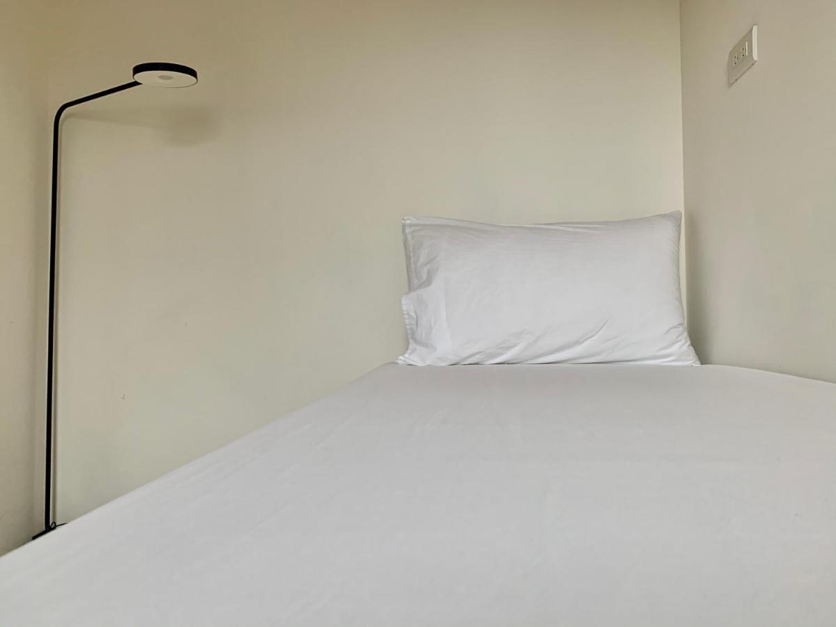 Plainstay Hostel Тайбэй Экстерьер фото